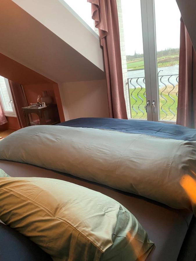 Het Veerhuis Oeffelt Bagian luar foto